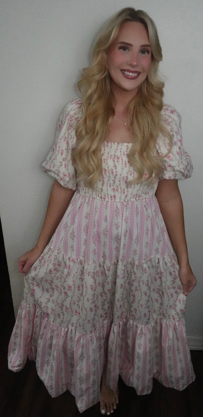 floral maxi dress with bubble sleeve and bottom