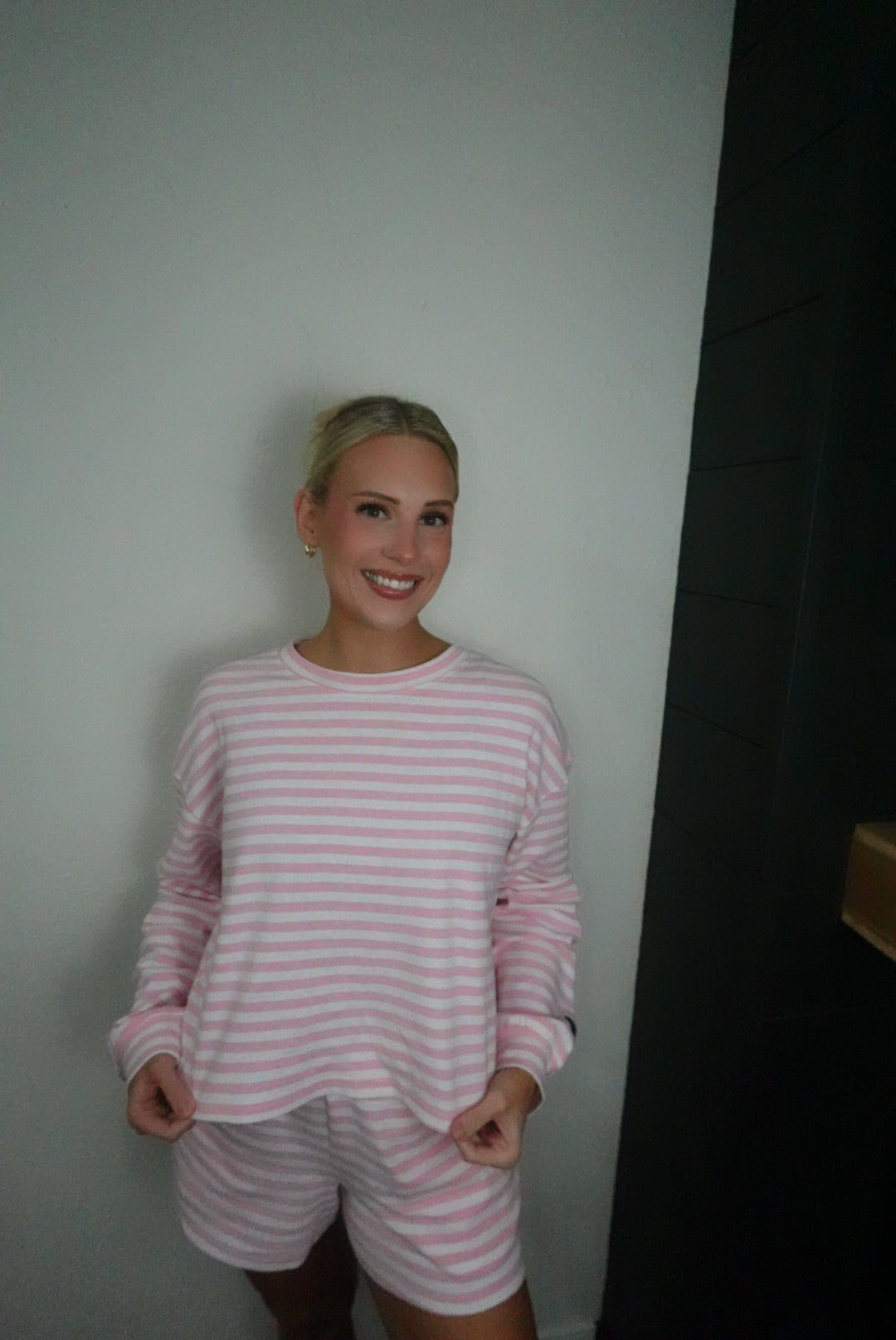 pink stripe short
