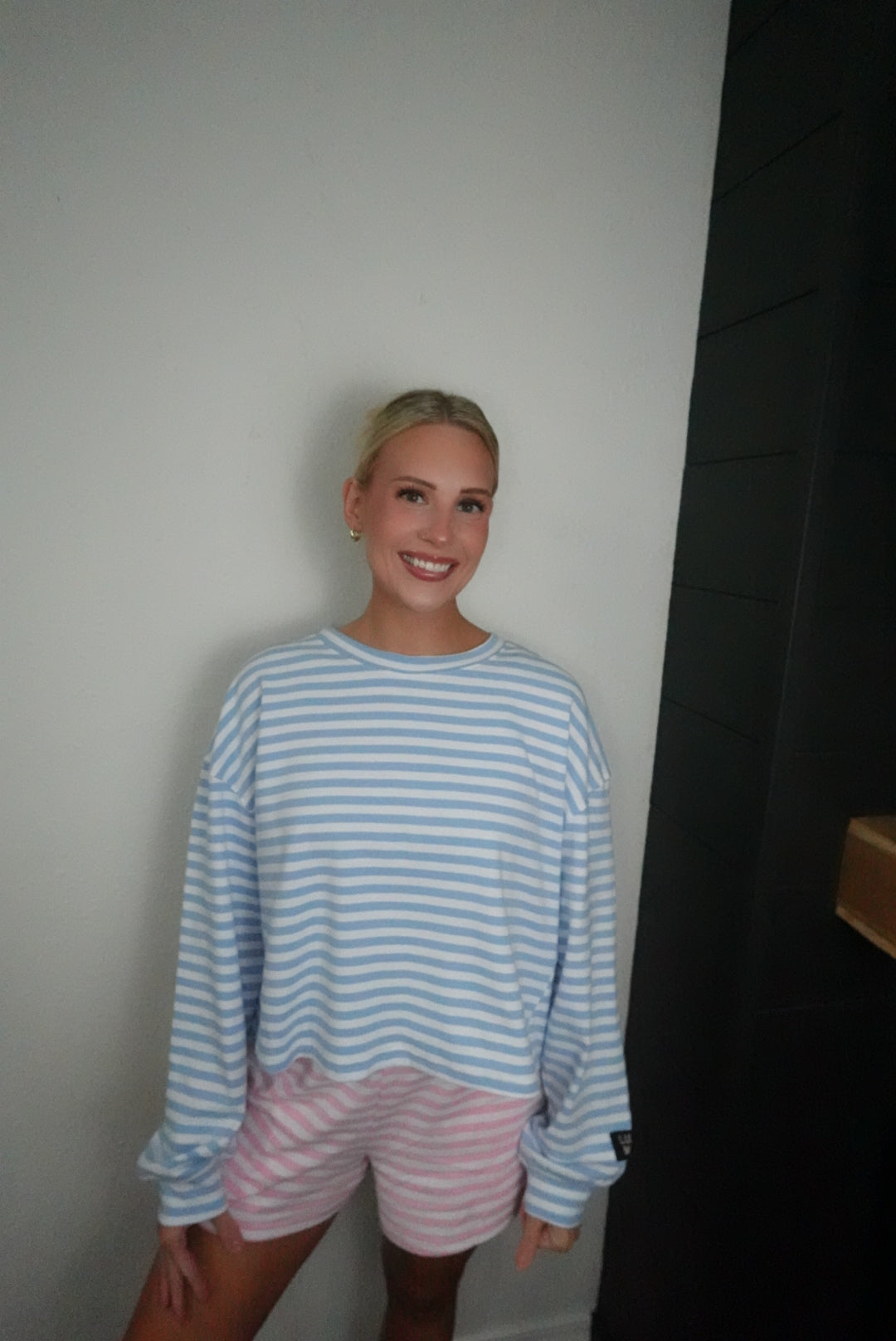 pink stripe short