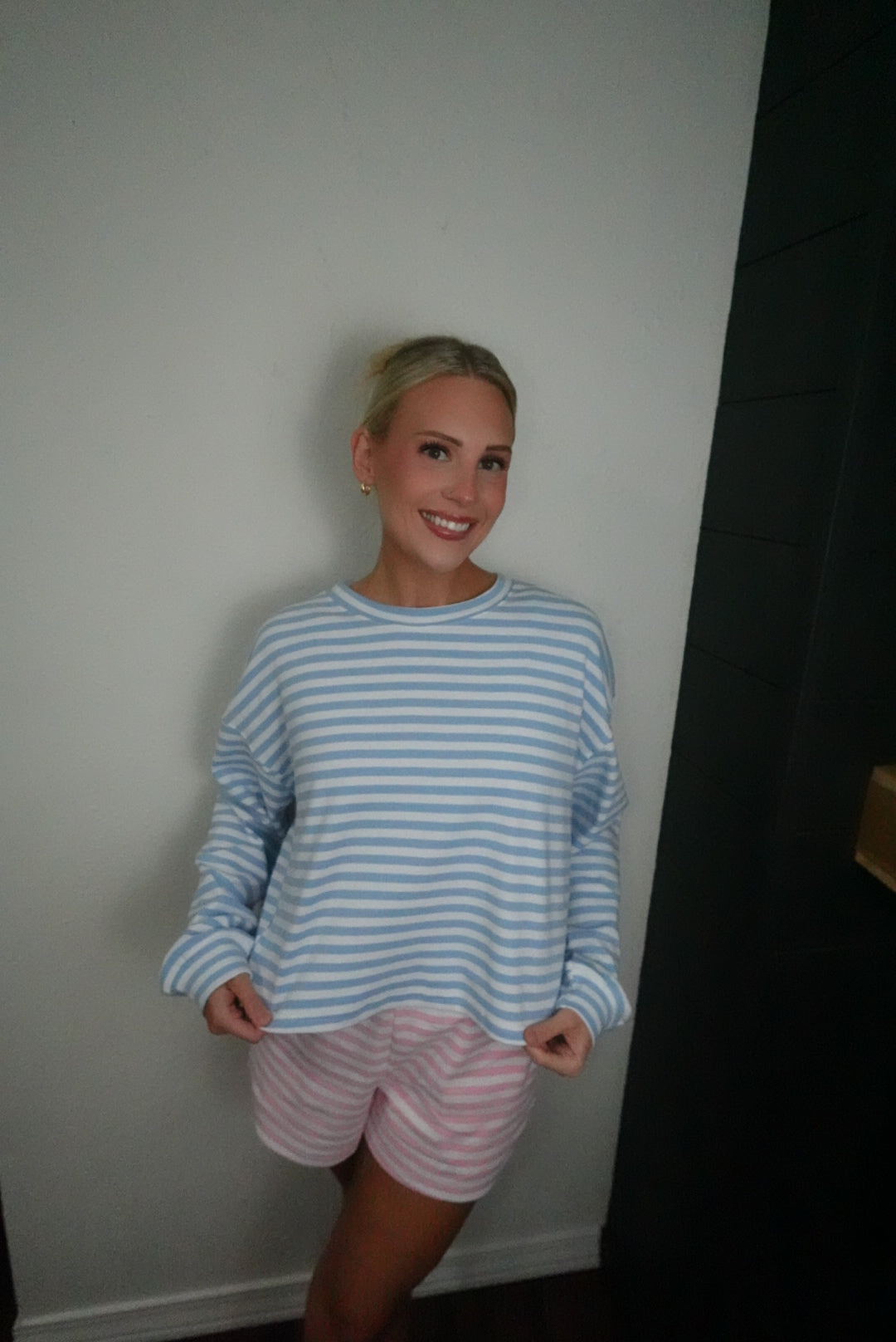 pink stripe short