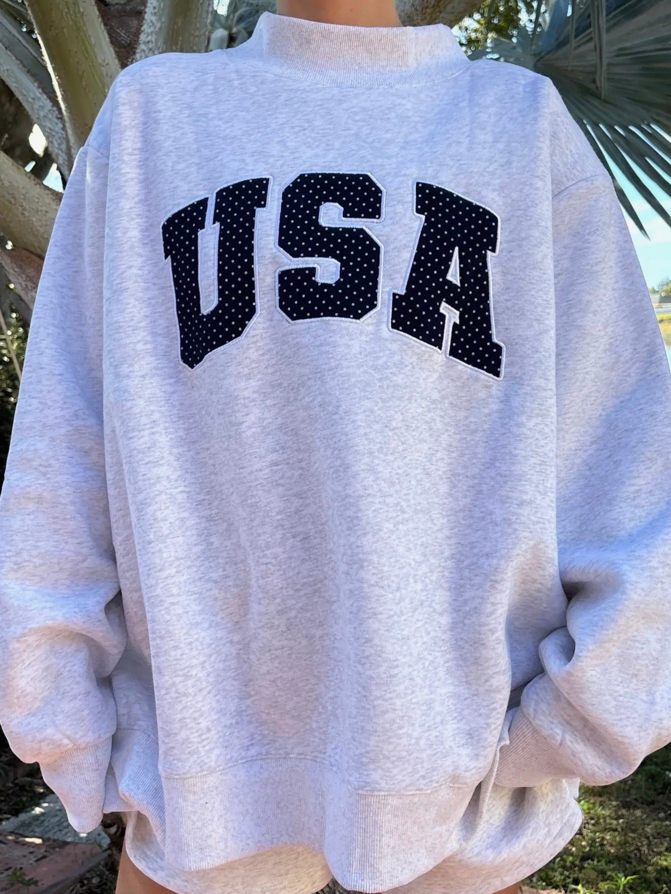 usa dottie mockneck