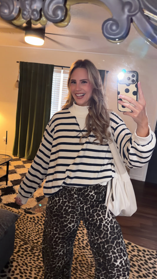 sunday stroll mockneck