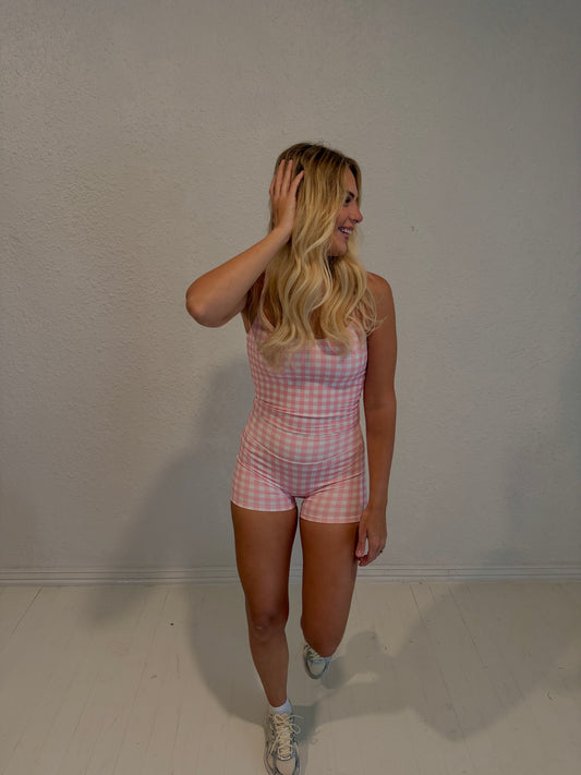pink picnic biker short