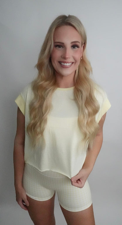 lemon cut out crop tee