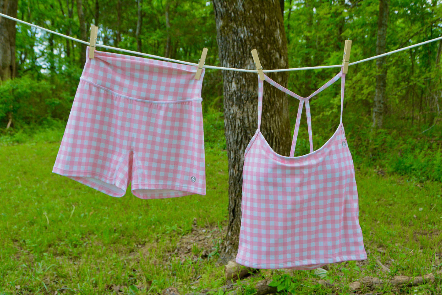 pink picnic biker short