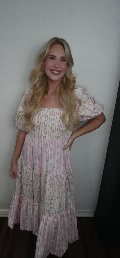 floral maxi dress with bubble sleeve and bottom