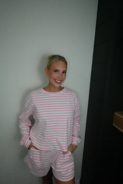 pink stripe short