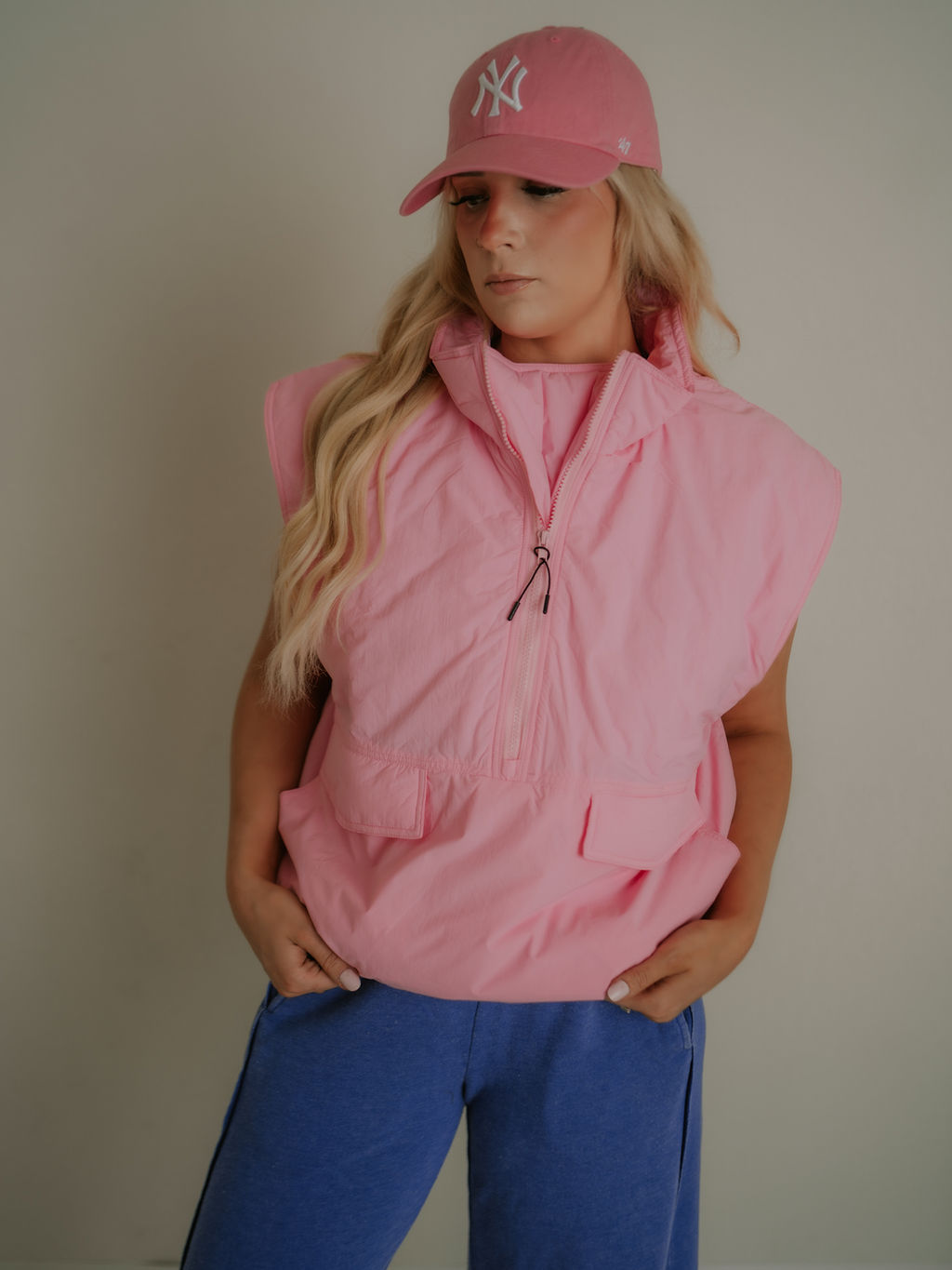 oversized drawstring silhouette puffer vest