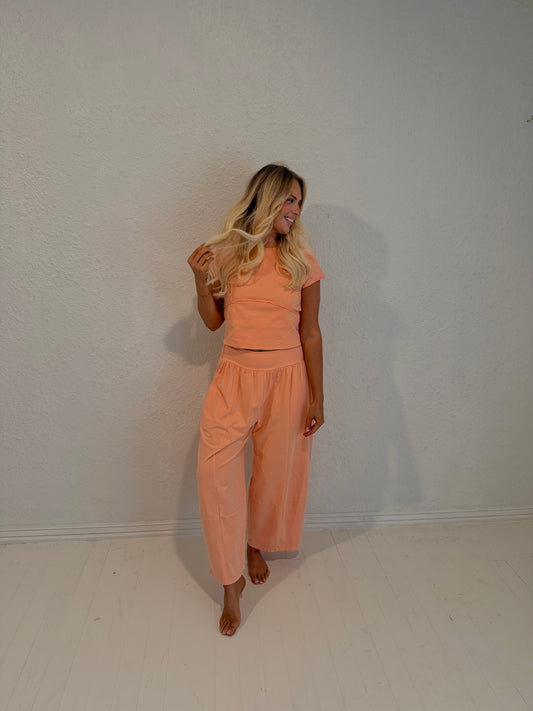apricot on-the-go matching set