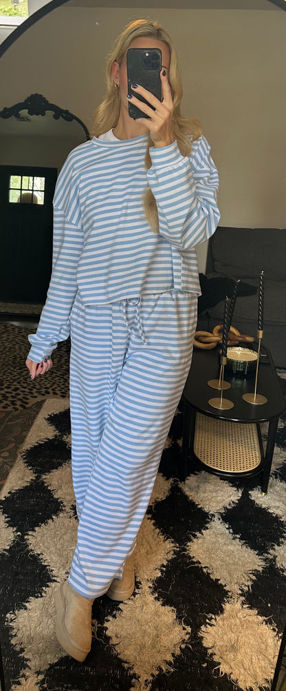 baby blue stripe pant
