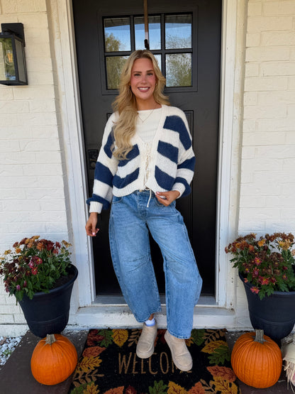 medium wash barrel jean