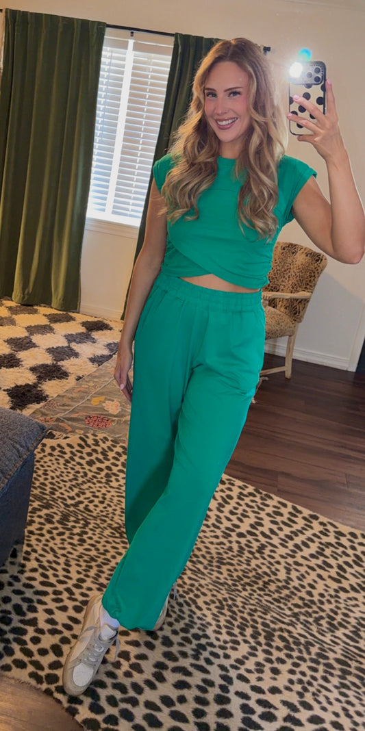 kelly green crossover set