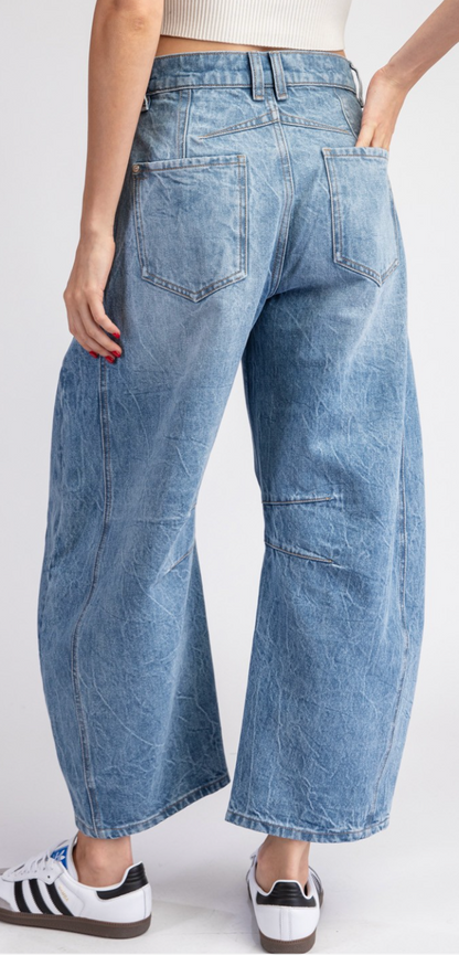 medium wash barrel jean